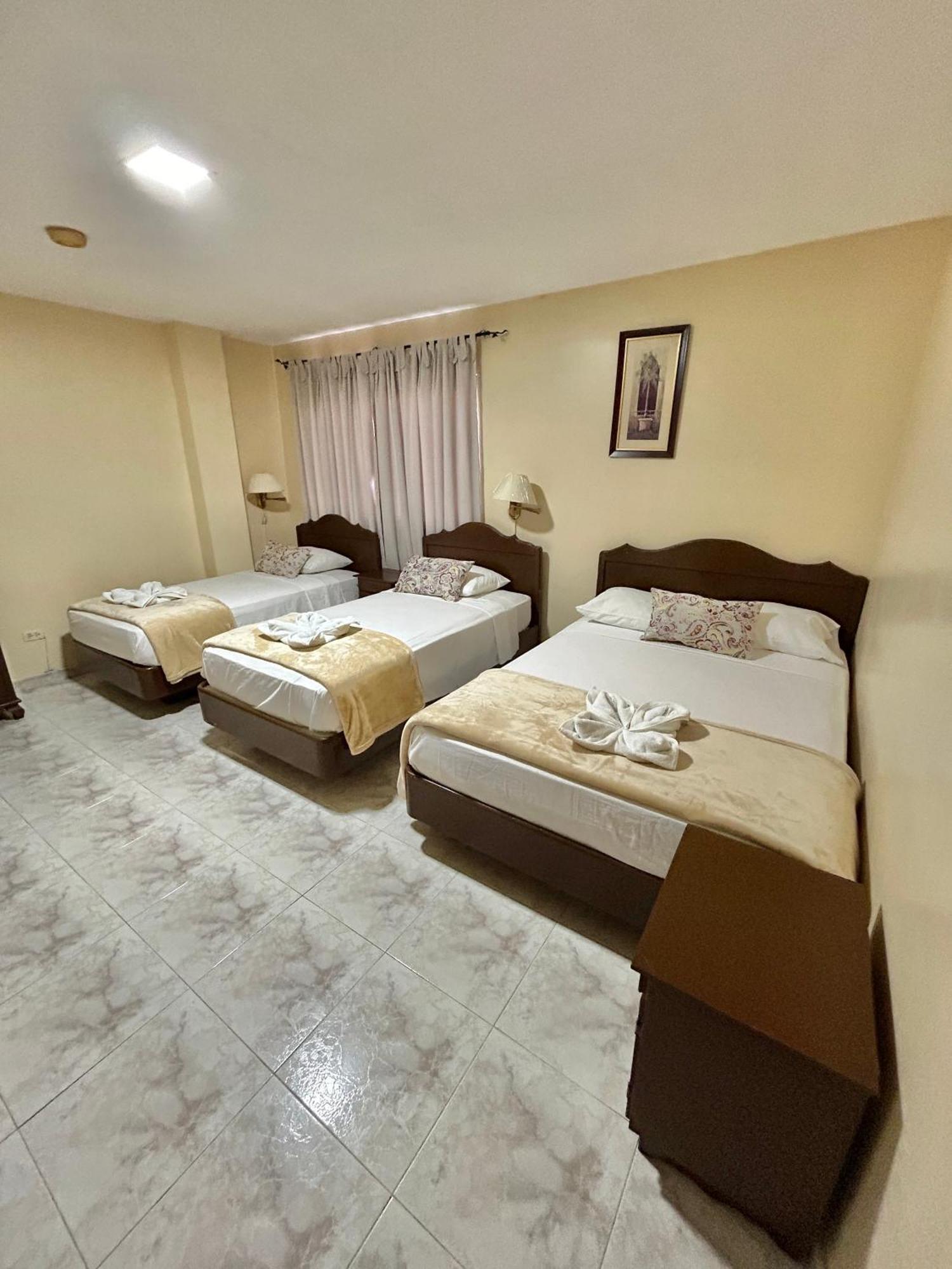 Hotel Madrid David Buitenkant foto